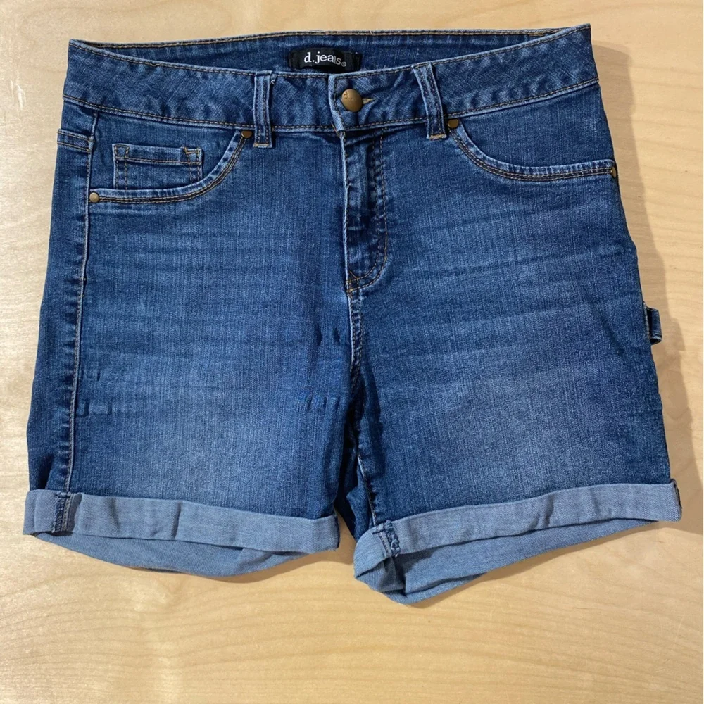 D. Jeans Women's Blue Denim Shorts 8 (OQ)